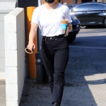 Filename=makesamorningcoffeeruninLA_002.jpg
Filesize=1097KiB
Dimensions=2316x3475
Date added=Feb 14, 2021 makesamorningcoffeeruninLA_002.jpg