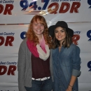 Filename=meet_greet031214-003.jpg
Filesize=65KiB
Dimensions=960x638
Date added=Nov 11, 2015 meet_greet031214-003.jpg