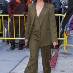 Filename=oanyc110325-017.jpg
Filesize=363KiB
Dimensions=1278x2048
Date added=Mar 21, 2025 oanyc110325-017.jpg