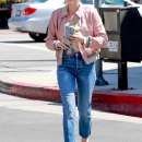 outinla190618-008.jpg