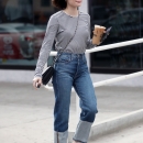 outinla20122017-001.jpg