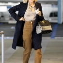 outinla210219-003.jpg