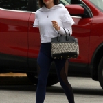 outinla260619-006.jpg