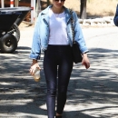 outinla270618-052.jpg