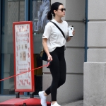 Filename=outinnyc300919-008.jpg
Filesize=1277KiB
Dimensions=2302x2779
Date added=Sep 30, 2019 outinnyc300919-008.jpg