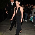 outsidevfparty250225-003.jpg
