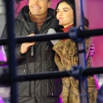 Filename=rehearshnyc291219-021.jpg
Filesize=1810KiB
Dimensions=2000x3000
Date added=Dec 30, 2019 rehearshnyc291219-021.jpg