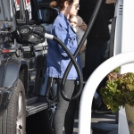 seenatthegasstationinstudiocity100221_002.jpg