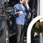 seenatthegasstationinstudiocity100221_010.jpg