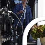 seenatthegasstationinstudiocity100221_017.jpg