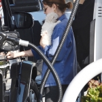 seenatthegasstationinstudiocity100221_030.jpg