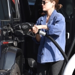 seenatthegasstationinstudiocity100221_032.jpg