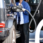 seenatthegasstationinstudiocity100221_042.jpg