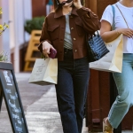 Filename=shoppingb240125-003.jpg
Filesize=750KiB
Dimensions=2334x3500
Date added=Jan 26, 2025 shoppingb240125-003.jpg