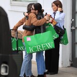 shoppingbh080224-003.jpg