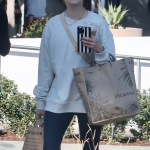 shoppingla061122-016.JPG