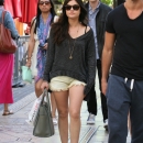 shoppingwh110412-002.jpg