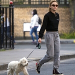 walkingherdoginlondon_2804_001.jpg